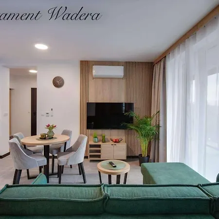 アパート Apartament Wadera, Laguna Beskidow ザジェチェ